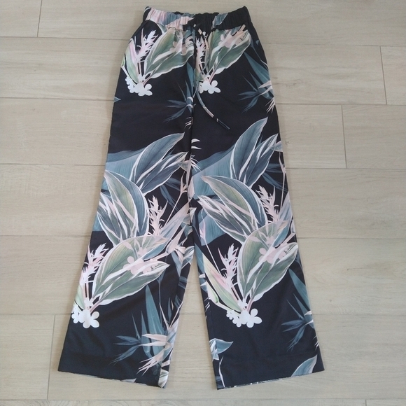 Carbon38 Women’s Floral Drawstring Pajama Pants Size XS Lounge Satin Feel Pants - Picture 2 of 9